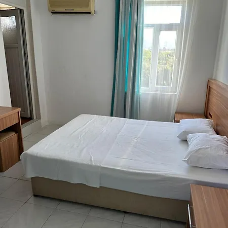 Zümrüt Pansıyon