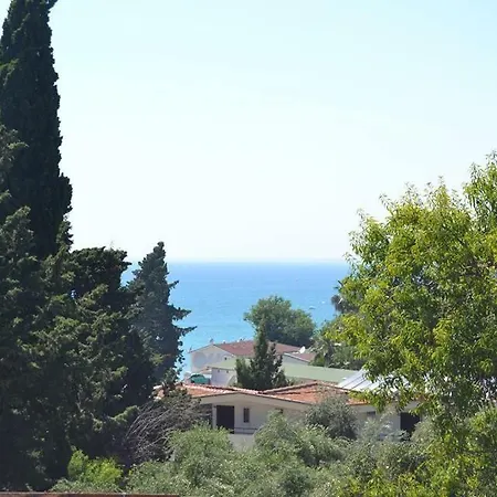 Zümrüt Pansıyon