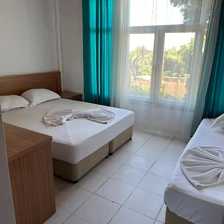 Zuemruet Pansiyon Hotel Side