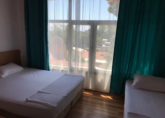Zuemruet Hotel Side